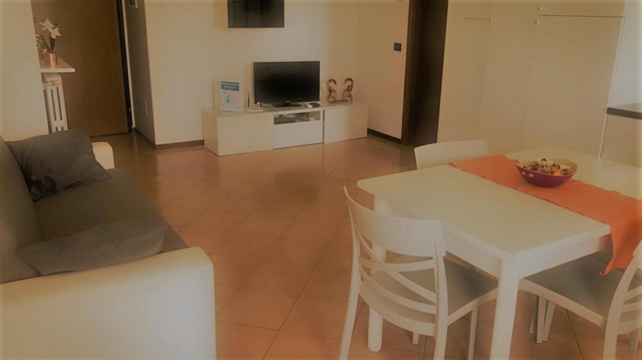 Karina'S Home Πεσκιέρα ντελ Γκάρντα Εξωτερικό φωτογραφία